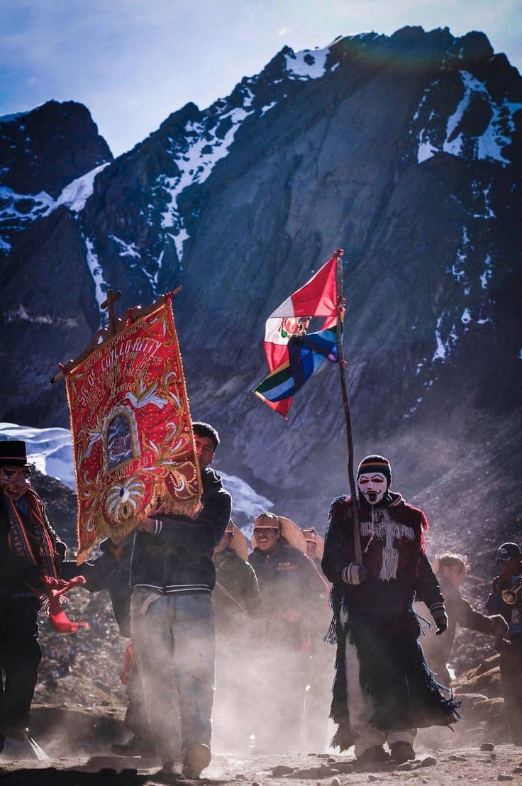 Peregrinación al Señor de Qoyllur Rit’i 2026: Fe, Tradición y Cultura en los Andes